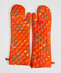 Cynthia Rowley Quilted Oven Mitts